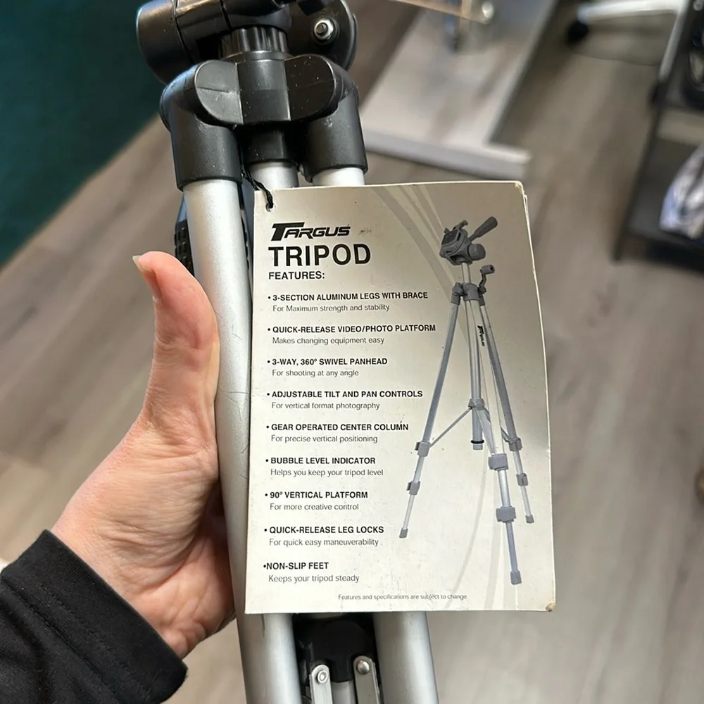 Targus Tripod TG-50TR NWT - Picture 2 of 5